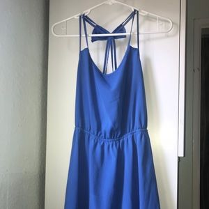 Blue summer dress with bow